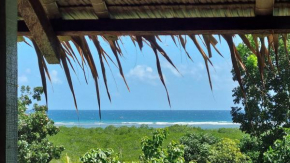 Tree House B&B Sea View